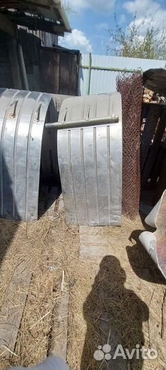 Freightliner крылья на тягач