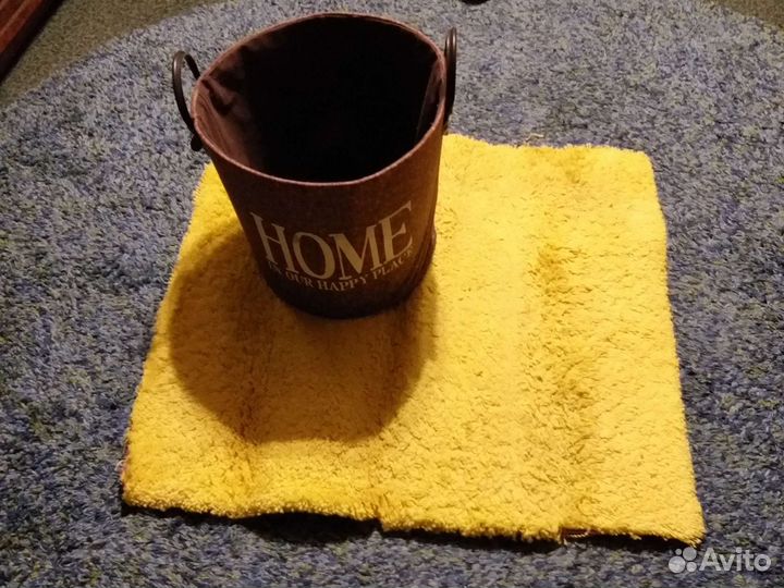 Ковер прикроватный и корзина д белья