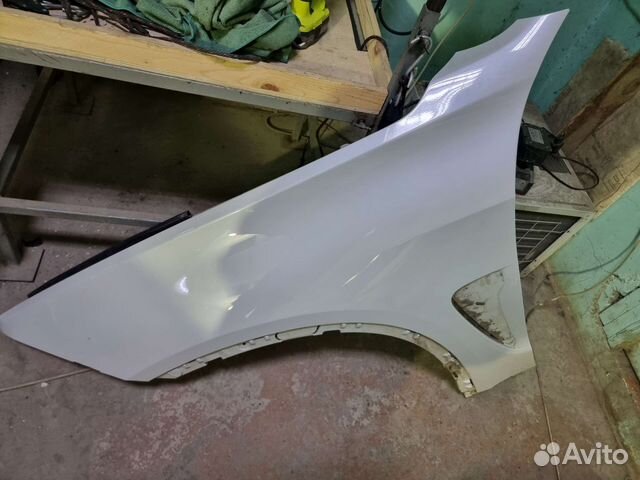 Крыло бмв ф 15. 2017г
