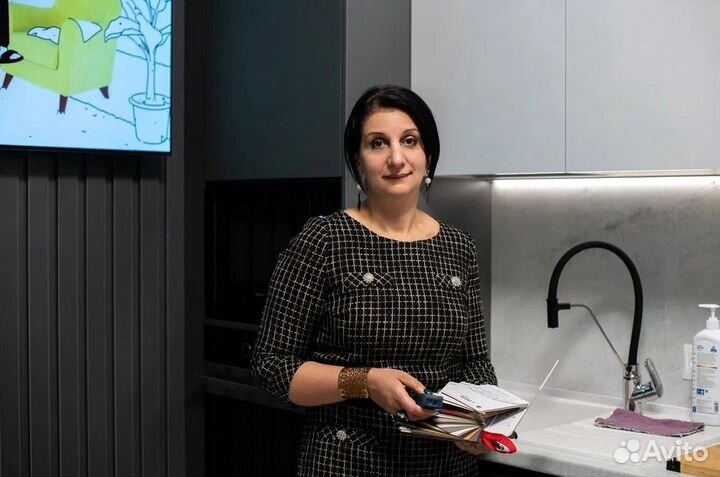 Кухонный гарнитур на заказ от фабрики