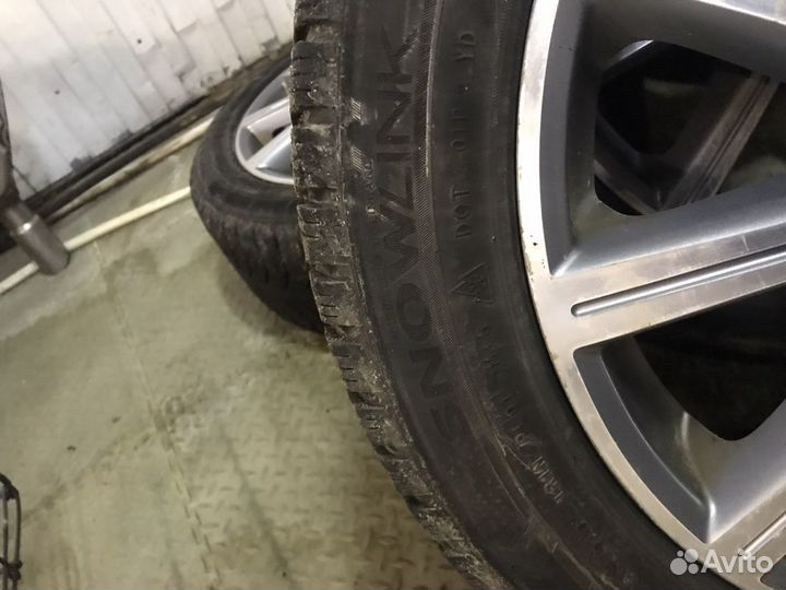 Triangle Snowlink TWT02 215/50 R17