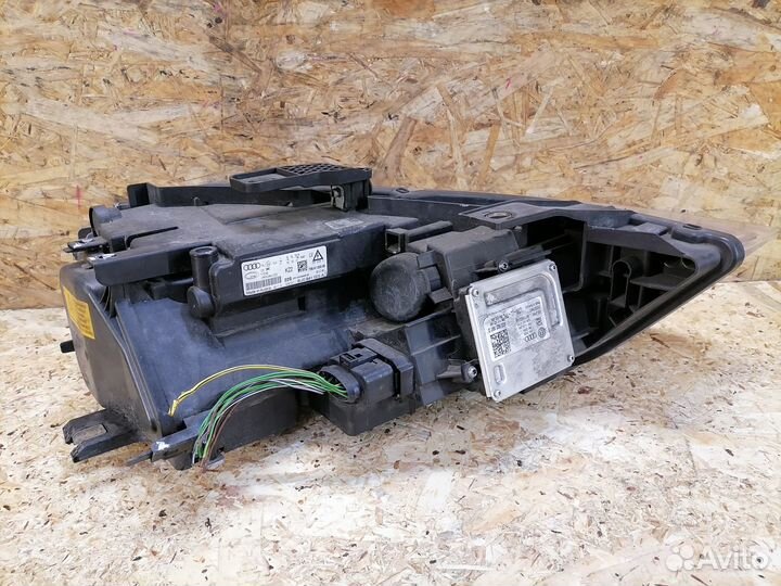 Фара левая ксенон Audi Q3 8U