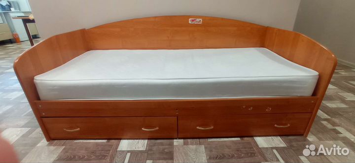 Кровать софа 1900*800мм