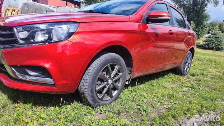 LADA Vesta 1.6 AMT, 2017, 80 000 км