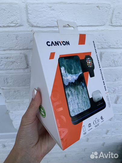 Беспроводное зарядное устройство 3 в 1