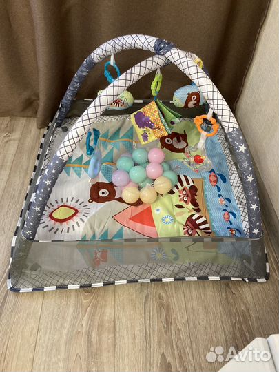 Развивающий коврик с дугами