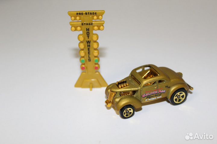 Hot Wheels PassnGasser