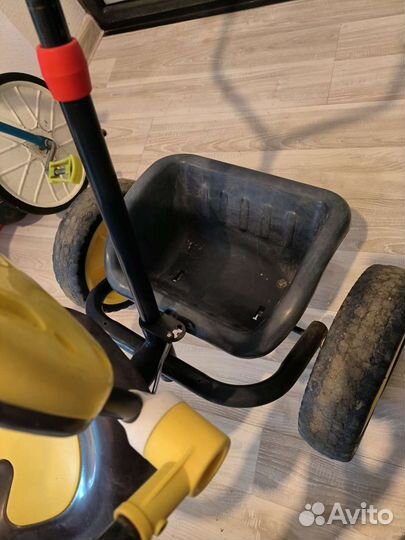 Велосипед детский с родительской ручкой