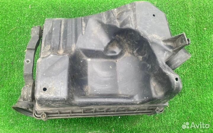 Корпус воздушного фильтра Opel Astra 1.6 2004