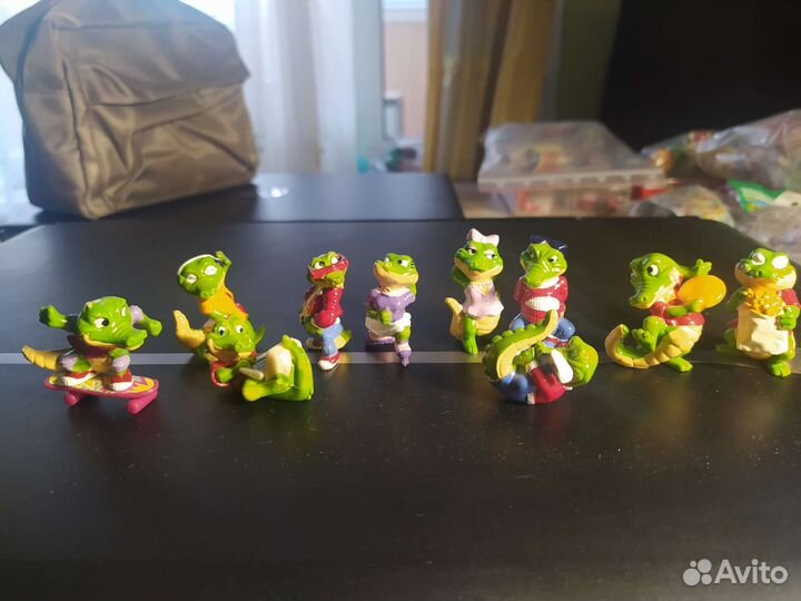 Медведи-музыканты, Крокодилы город, Киндер-сюрприз