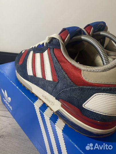 Кроссовки adidas zx 750