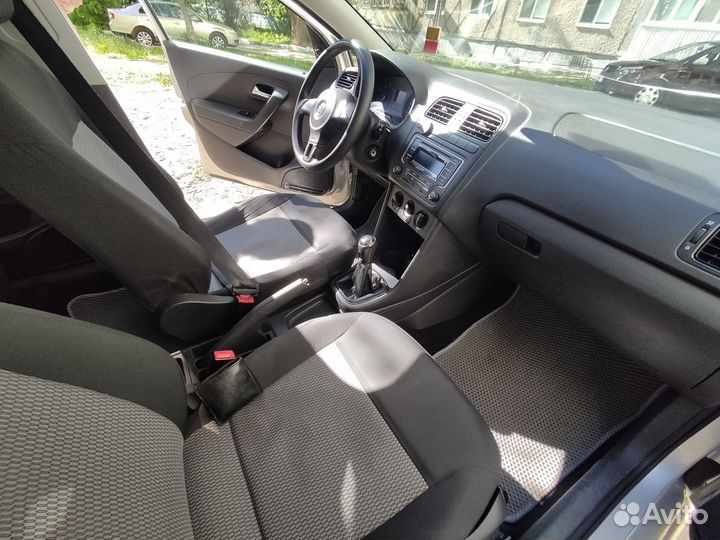 Volkswagen Polo 1.6 МТ, 2012, 167 000 км