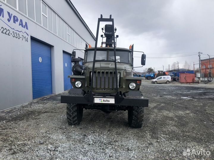 Урал Лесовоз с кму