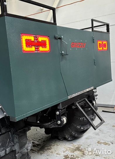 Квадроцикл переломка Grizzly (Снегоболотоход)