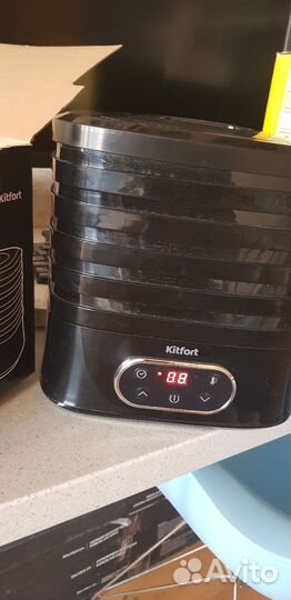 Сушилка для овощей и фруктов kitfort KT-1941