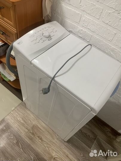 Стиральная машина с вертикальной загрузкой