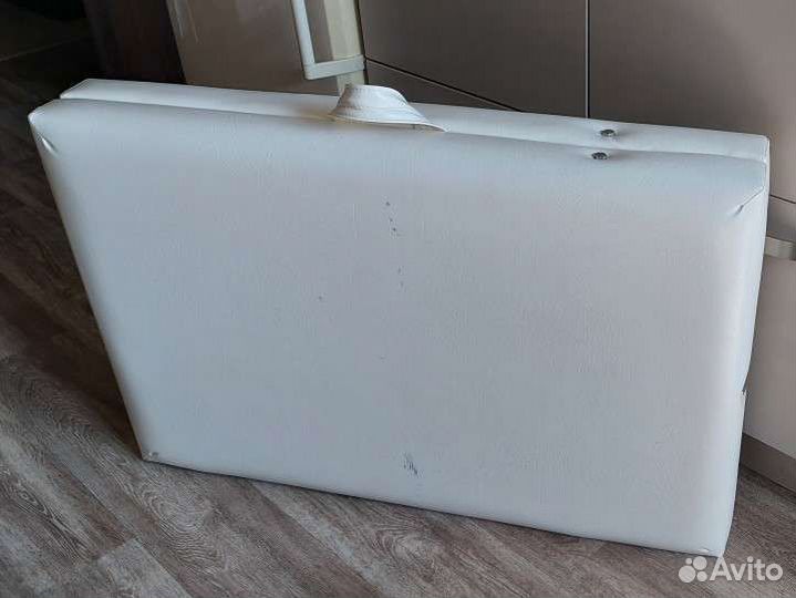Кушетка складная массажная