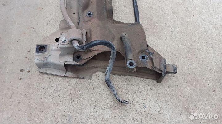 Подрамник Балка передней подвески Пежо 207