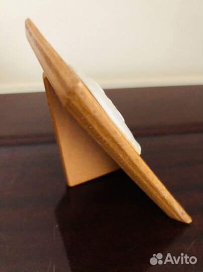 Старинный барельеф