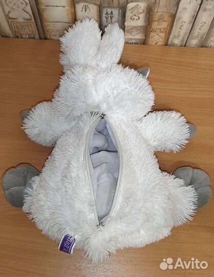 Символ 2023 года кролик кот