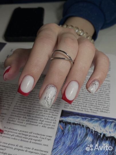 Маникюр, наращивание ногтей