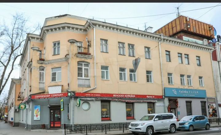 3-к. квартира, 57 м², 3/3 эт.