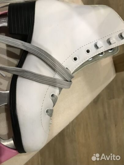 Коньки детские 33 размер