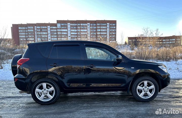 Toyota RAV4 2.0 AT, 2008, 210 000 км