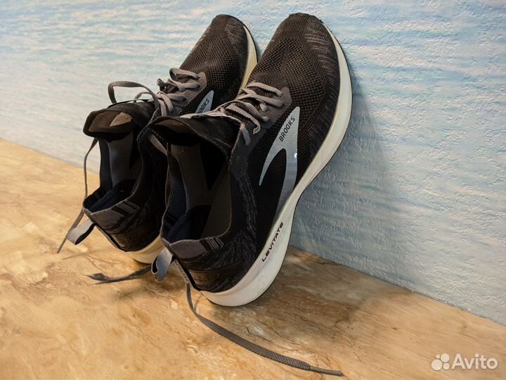 Кроссовки мужские brooks