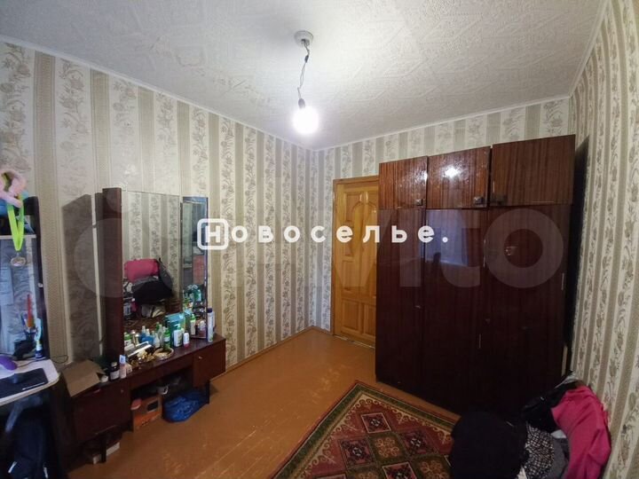 3-к. квартира, 64 м², 1/9 эт.