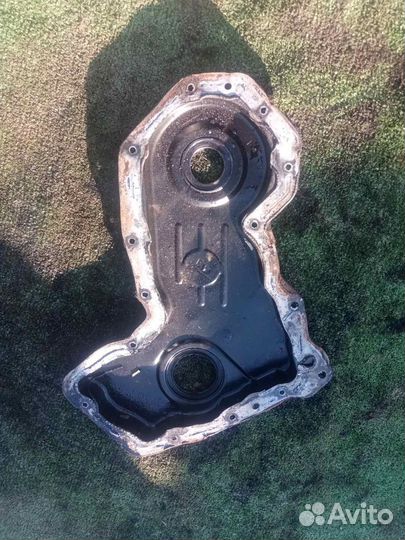 Крышка двигателя Chrysler Voyager 3 2.5 ENC