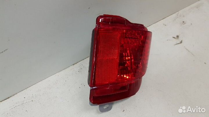 Фонарь противотуманный задний правый Toyota Land