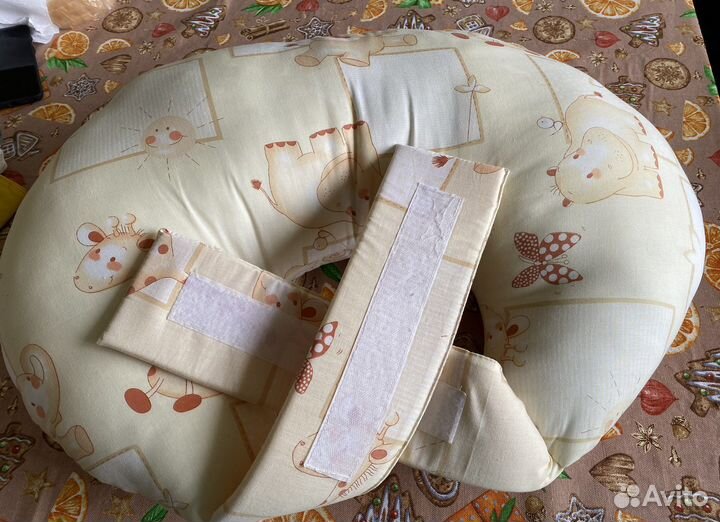 Подушка для кормления с фиксацией на талии