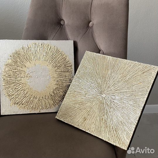 Стильная интерьерная картина с золотой поталью