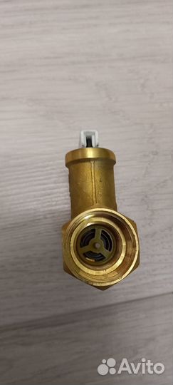 Клапан предохранительный