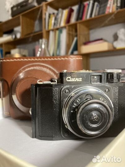 Плёночный фотоаппарат Смена 1954