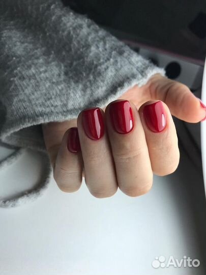 Мастер маникюра и педикюра