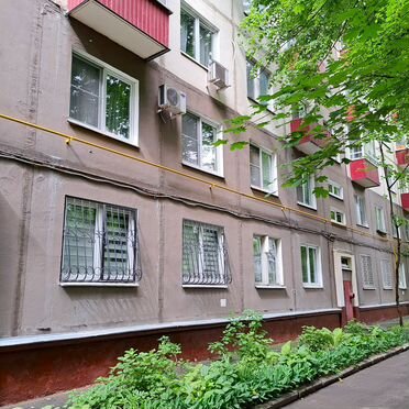 Комната 11 м² в 3-к., 1/5 эт.