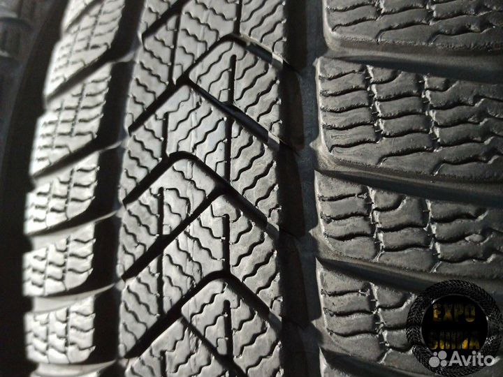 Pirelli Winter Sottozero 3 225/50 R18