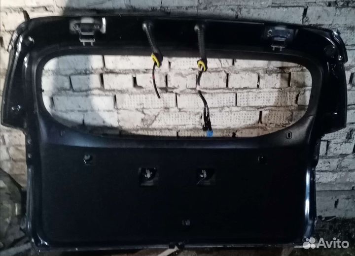 5ая дверь багажник Toyota Caldina 241 кузов чёрный