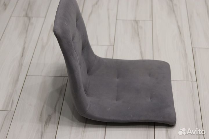 Стулья кухонные 2 шт бу