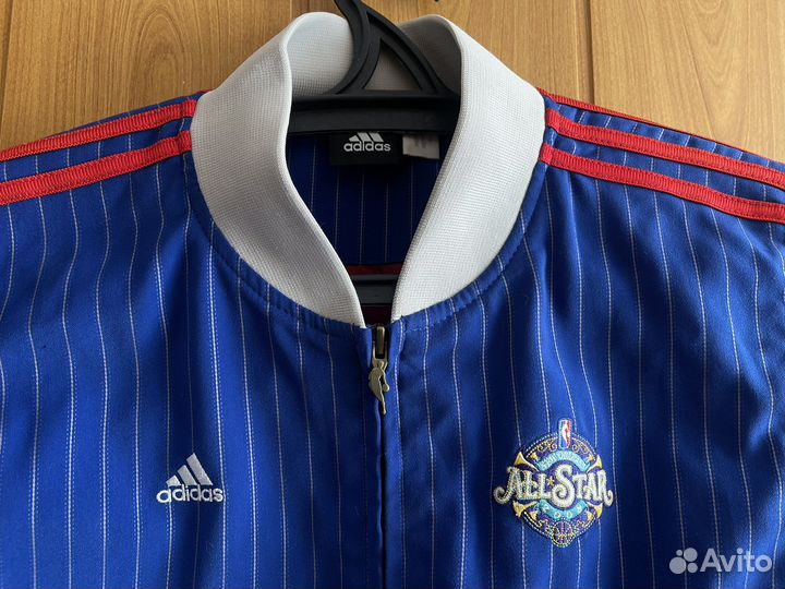 Adidas оригинальная куртка бомбер