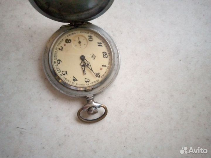 Часы карманные