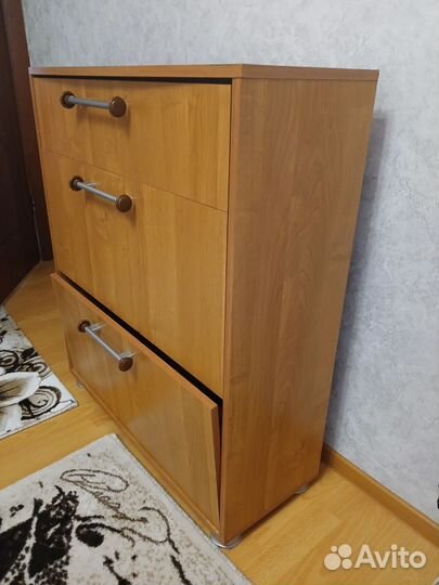 Обувница в прихожую закрытая