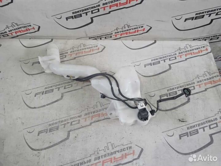 Бачок омывателя mitsubishi colt colt plus Z21A Z21