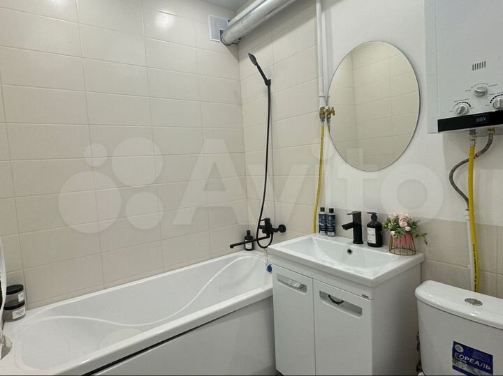 2-к. квартира, 40,3 м², 1/4 эт.