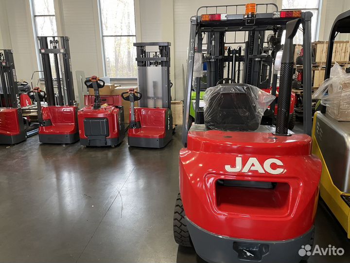 Вилочный погрузчик JAC CPCD35, 2023