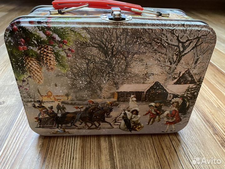 Чемоданчик