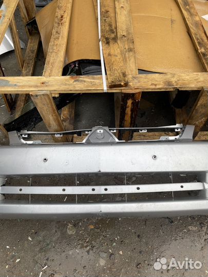 Бампер передний Mitsubishi Lancer 9