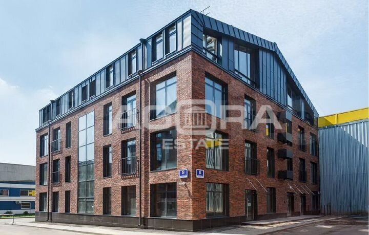 189,02 м2/Аренда торгового помещения/ квартал Stud